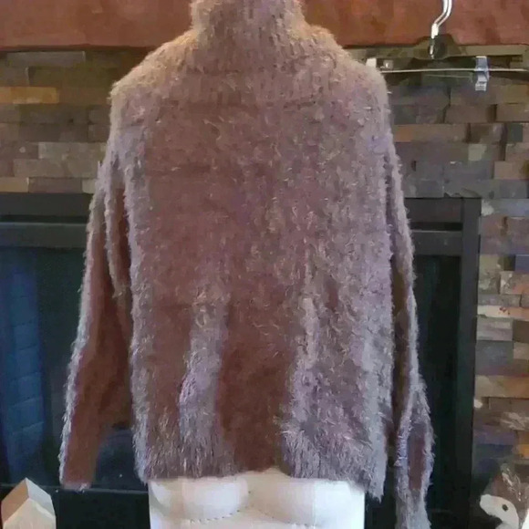 Off the shoulder or cowl neck sweater - Picture 3 of 4